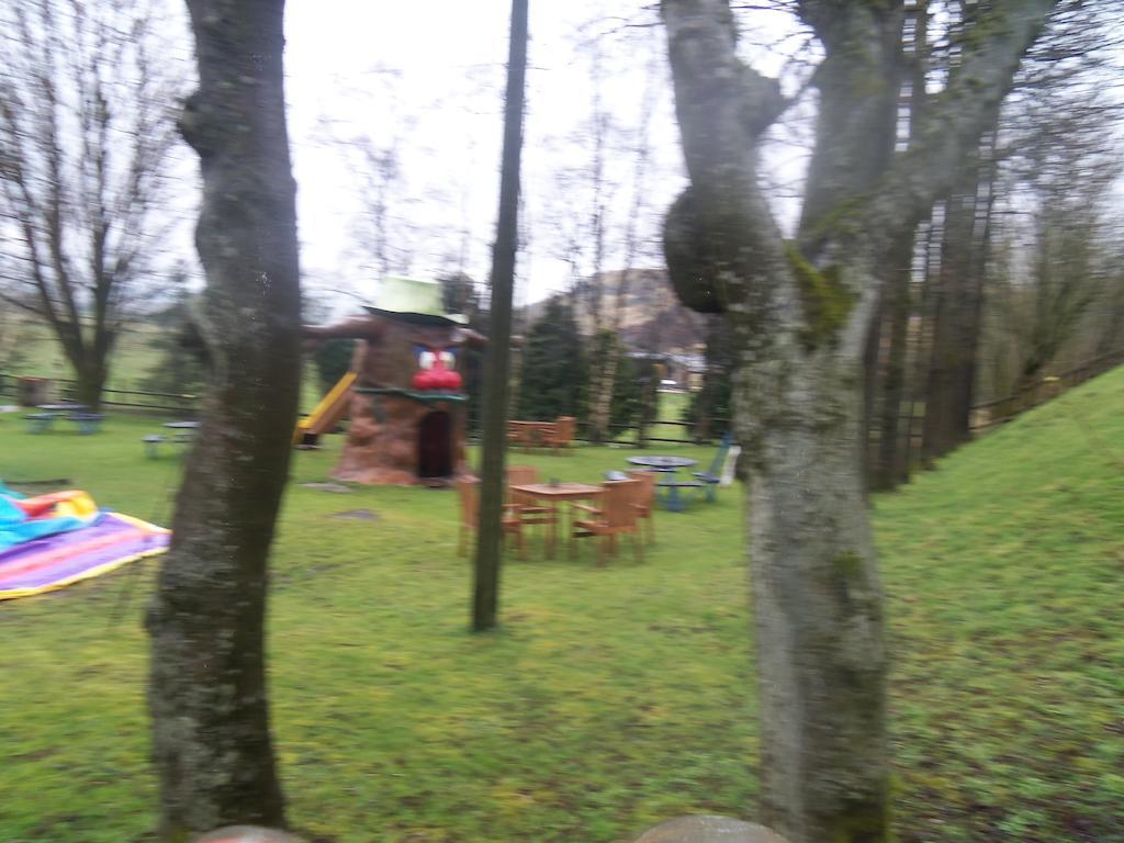 The Cross Inn Cauldon Esterno foto